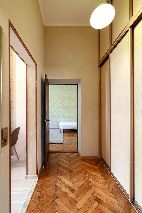 Bv Apartments Homey Lviv 0*,
